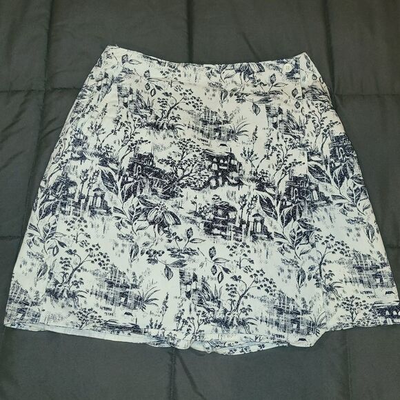 David N Sport Knee Length Graphic Print A-Line skort. - Picture 4 of 14